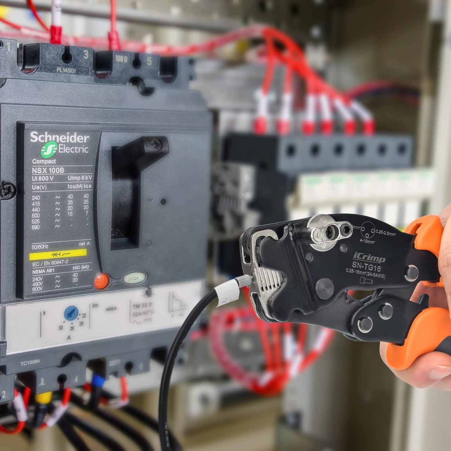 Square Ratchet Crimper